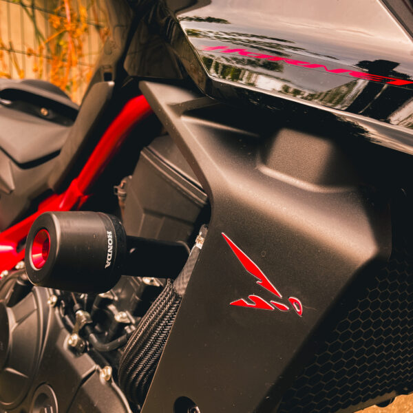 THE hornet - Sticker + porte clef pour Honda hornet 2023-2024 – Image 2